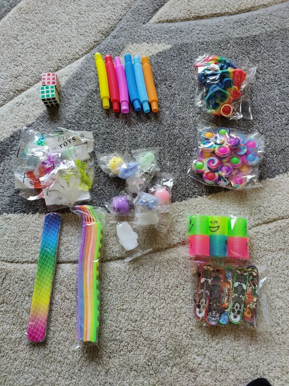 60 Pack Party Gift Toys